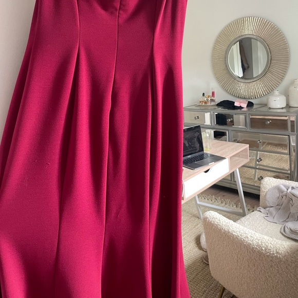 Burgundy Dress Size 8/10 - Picture 5 of 6